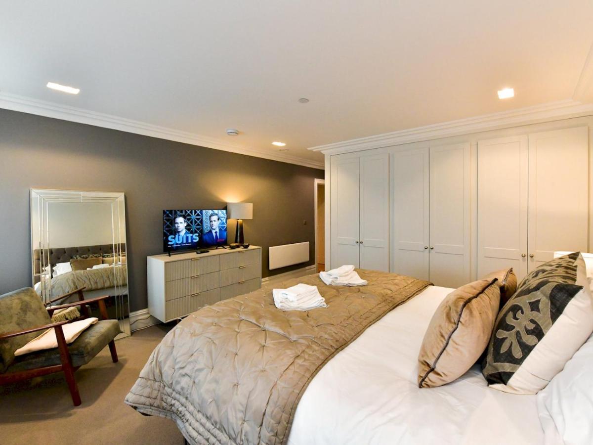 Pass The Keys Beautiful 2 Bed Apartment With Parking In The Bay Cardiff Buitenkant foto