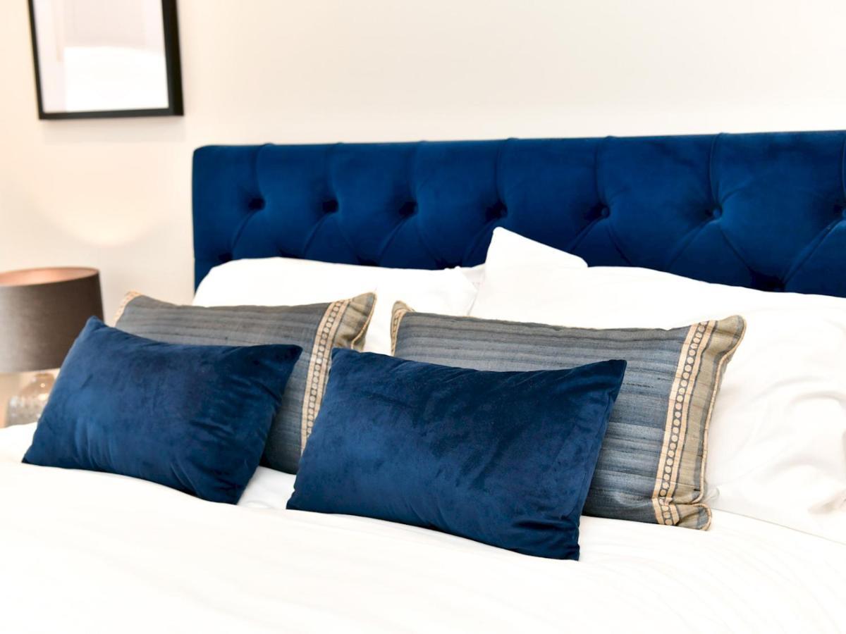 Pass The Keys Beautiful 2 Bed Apartment With Parking In The Bay Cardiff Buitenkant foto